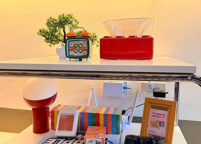 Elevated Retro Near Bgc, Makati, And Ortigas *