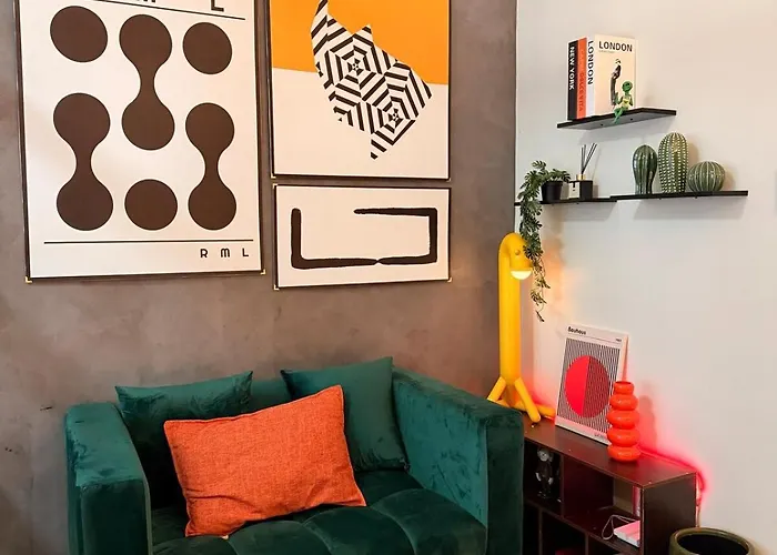 Elevated Retro Near Bgc, Makati, And Ortigas * Manila